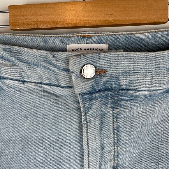 Good American Good Legs High Rise Cropped Mini Bootcut Jeans Size 26 Light Wash - Picture 5 of 12